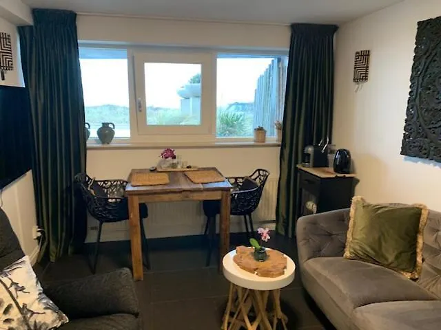 B&B Zeespiegel Zandvoort Netherlands